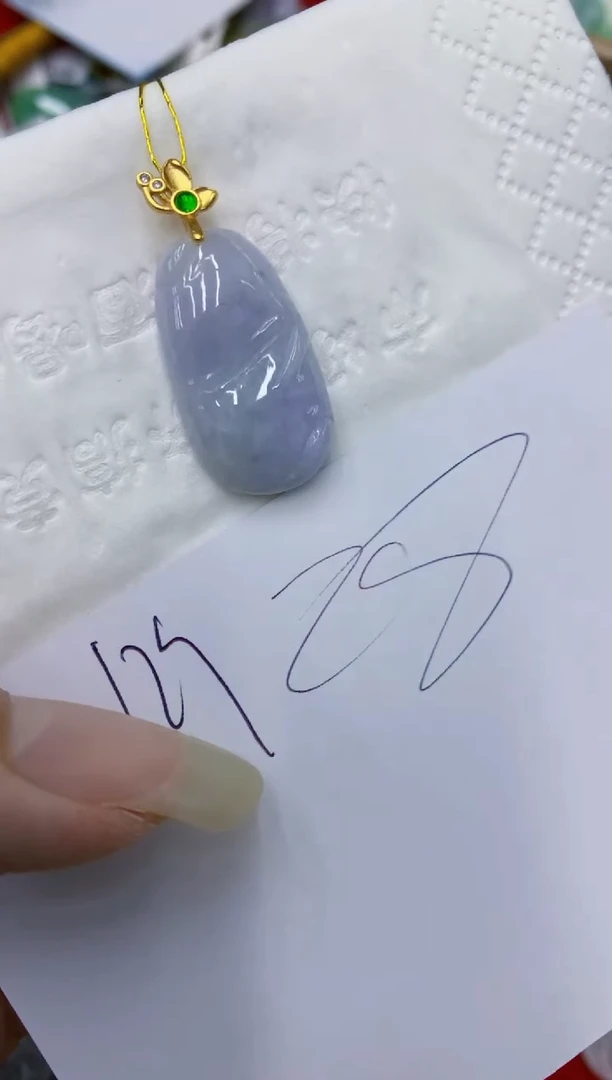 翡翠未镶嵌颈饰1111111111