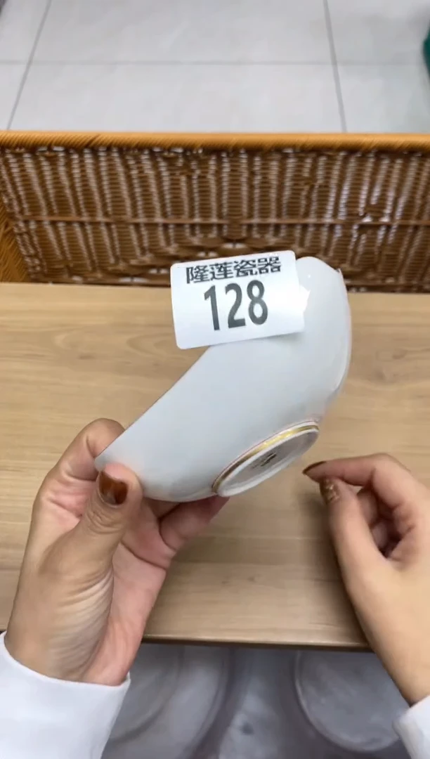 瓷片隆莲瓷器欢迎大家
