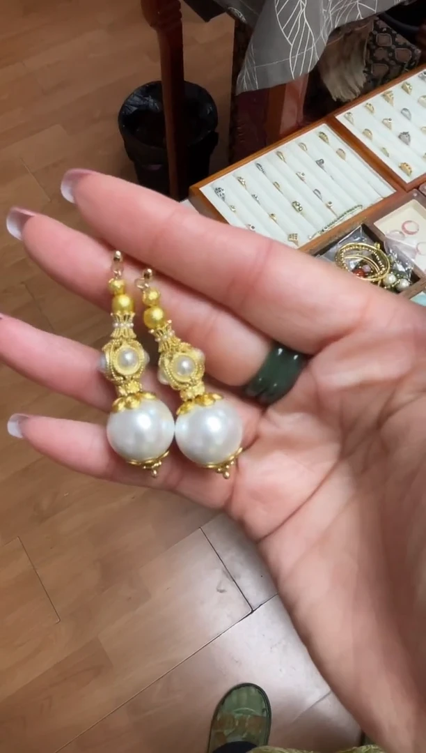 臣妾做不到款耳钩