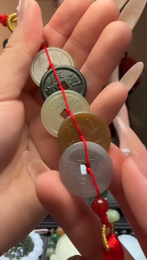 【闪购商品】和田玉五帝钱未镶嵌挂坠（多样性发货）