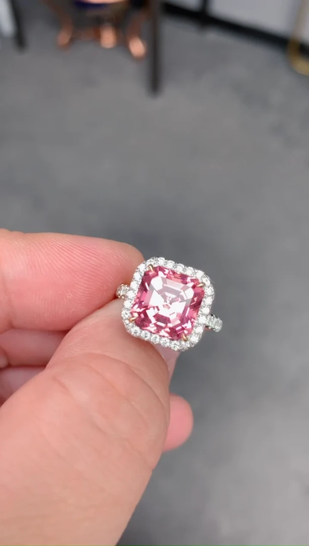 18K金镶嵌戒指碧玺5.6ct 粉碧玺戒指
