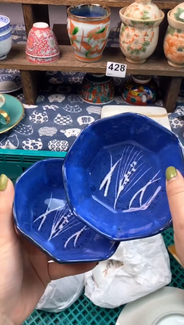 瓷片张*红