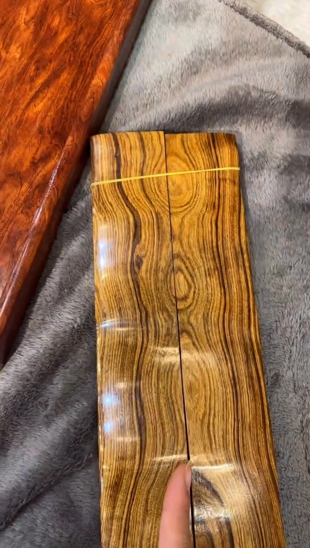 花梨木类镇尺 纹理随机