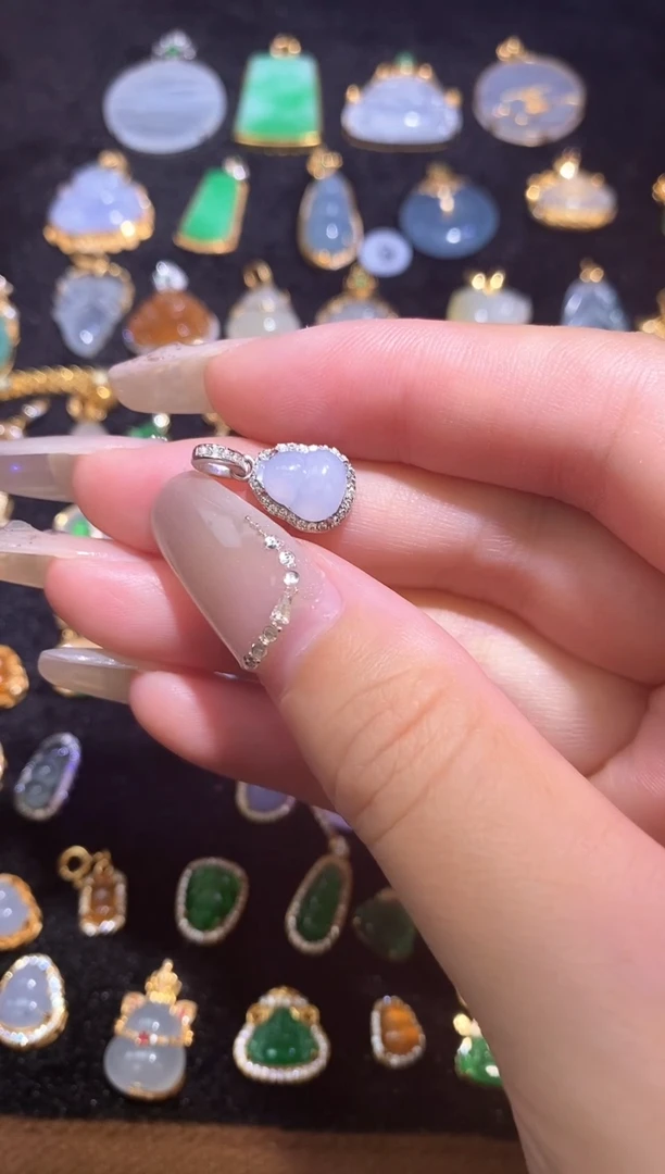 颈饰银S925镶嵌翡翠天然a货翡翠