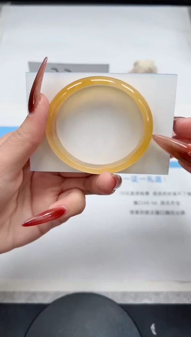 【闪购商品】石英质玉手镯未镶嵌194/贵妃53.5