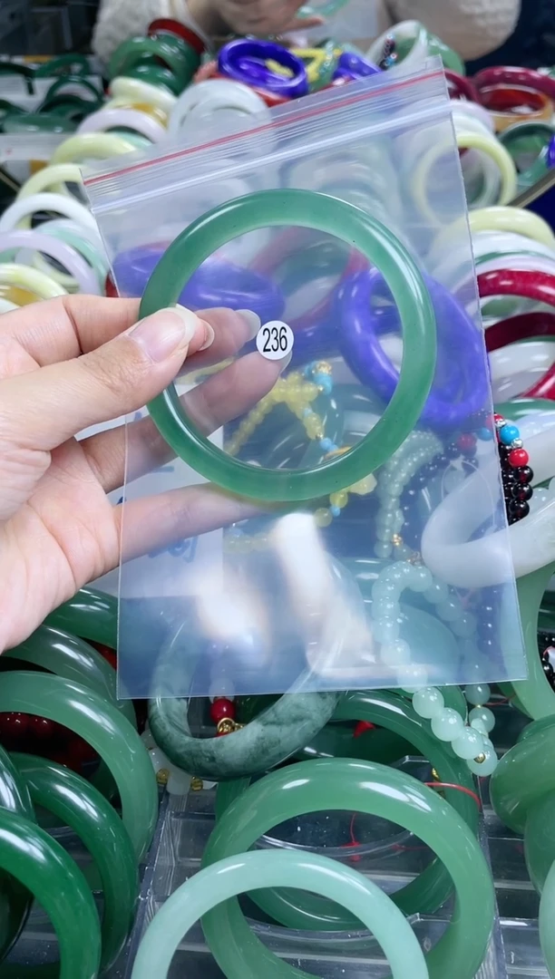 【闪购商品】石英质玉发饰未镶嵌62