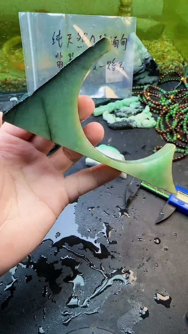 【闪购商品】翡翠颈饰未镶嵌061天然翡翠