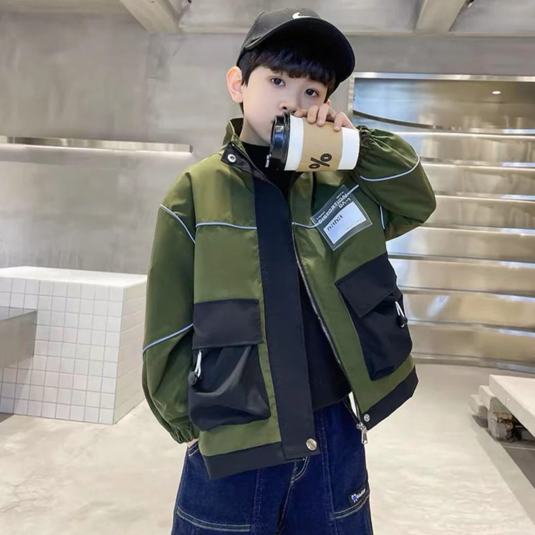W014韩版儿童拼接外套