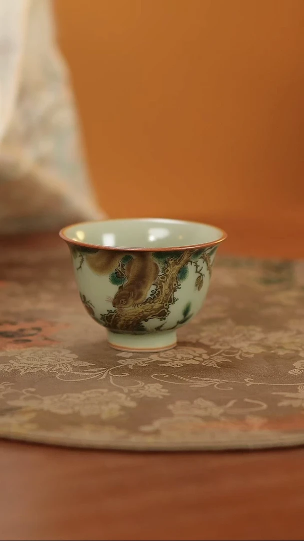 善窑厂汝窑手绘松鼠松树主人杯