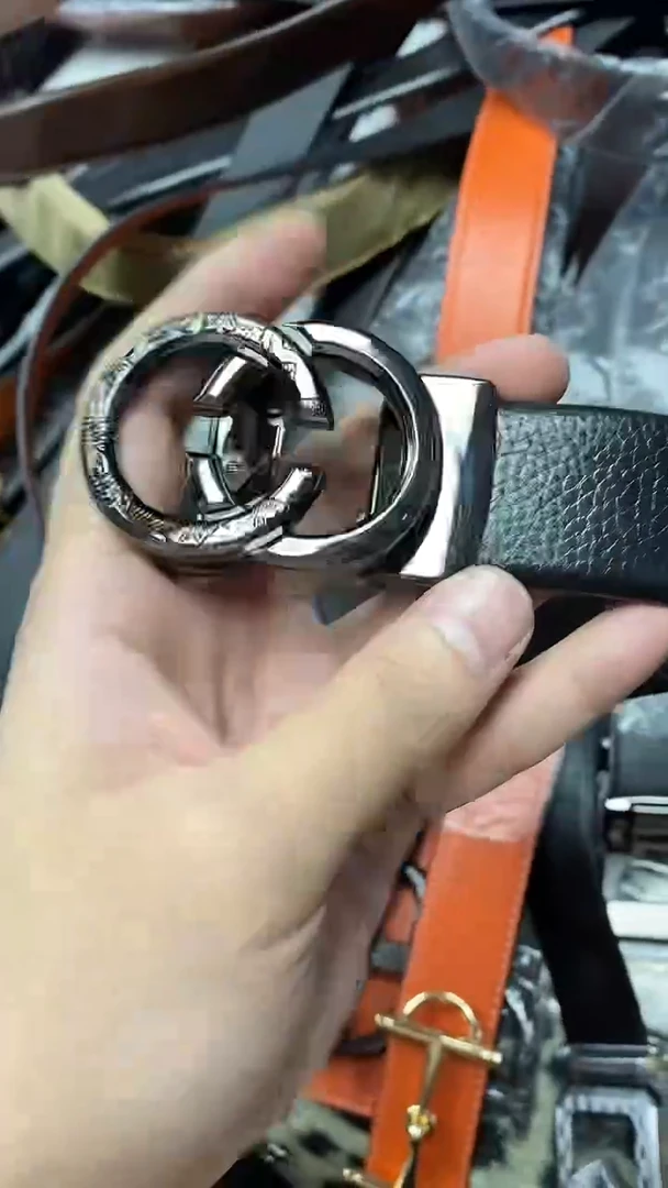 2025新款L男士经典时尚百搭商务自动扣皮带