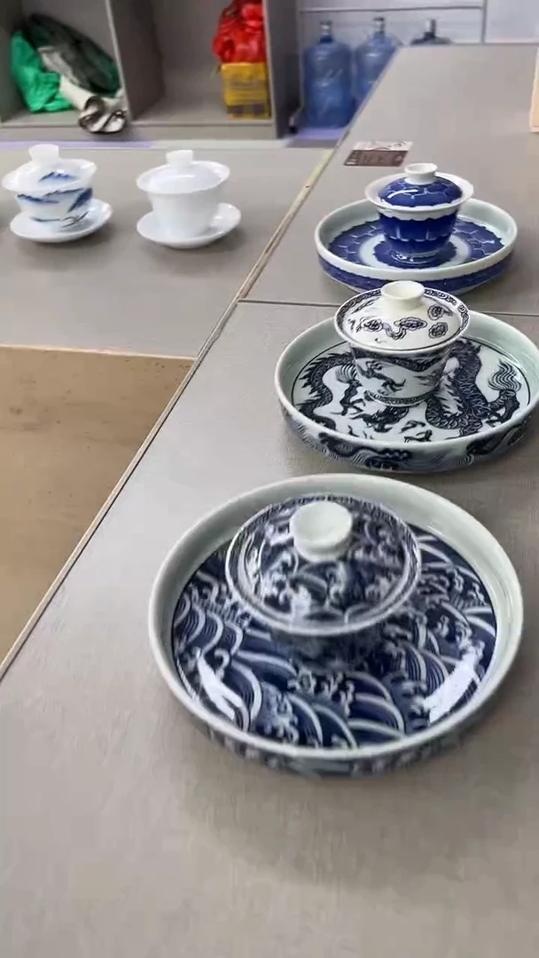 景德镇高温瓷海水纹三才