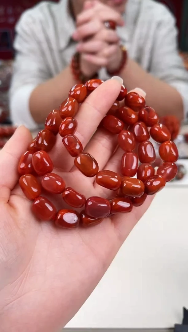 未镶嵌瓦西nxh随型手串南红玛瑙（多样式发其一）