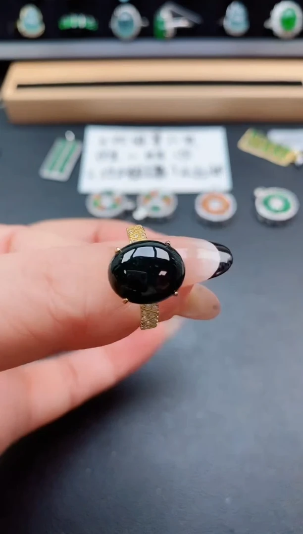 银S925镶嵌戒指翡翠1