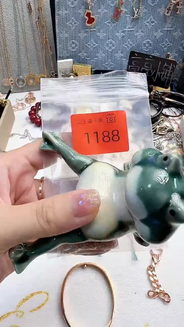 瓷片快*彧贤聚宝阁彧贤聚宝阁