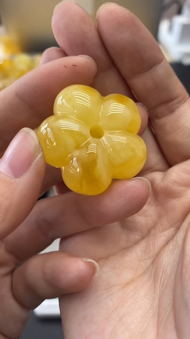 琥珀未镶嵌珠宝奇石1949