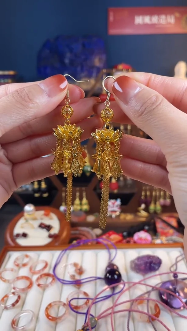 【闪购商品】206号大小莲花珐琅耳钩