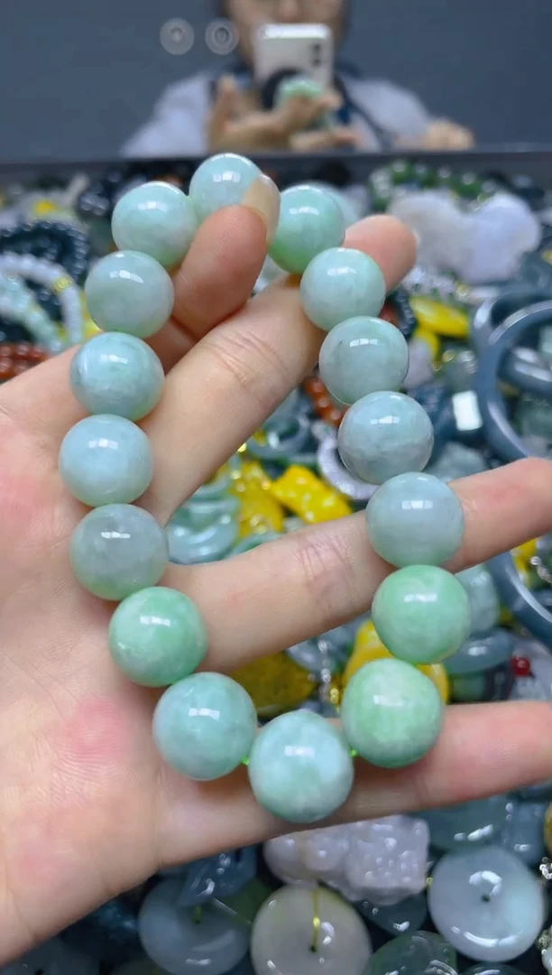 颈饰未镶嵌翡翠13MM/ L /翡翠A货，一件也是批发价