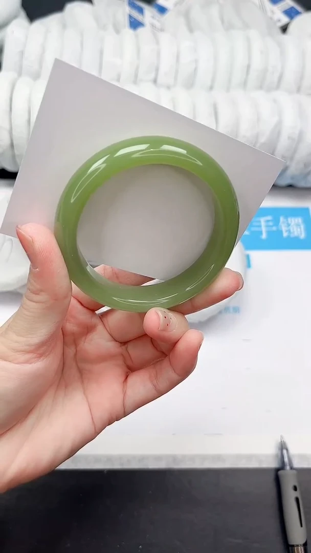 未镶嵌手镯石英质玉99-56.2NYG