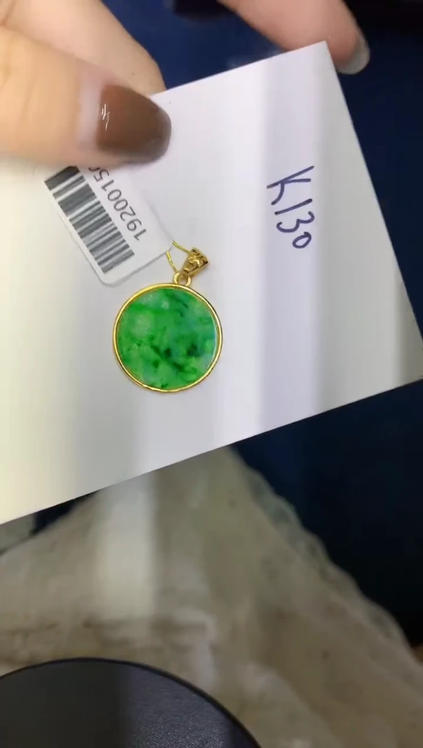 颈饰未镶嵌翡翠缅甸天然翡翠A货