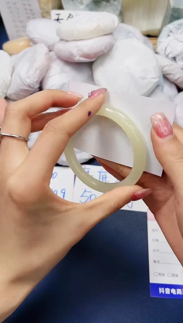 【闪购商品】石英质玉手镯未镶嵌418-小青提-圈口57