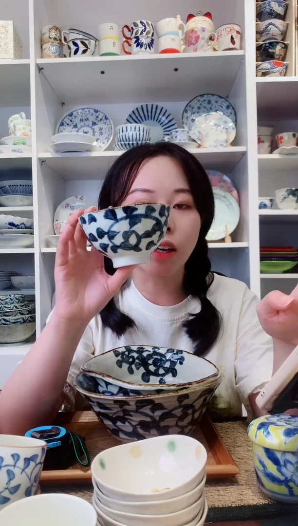 陶瓷章鱼唐草米饭碗