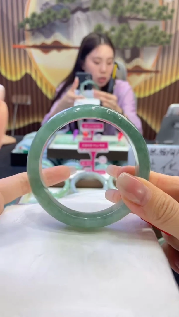 翡翠手镯未镶嵌00003566