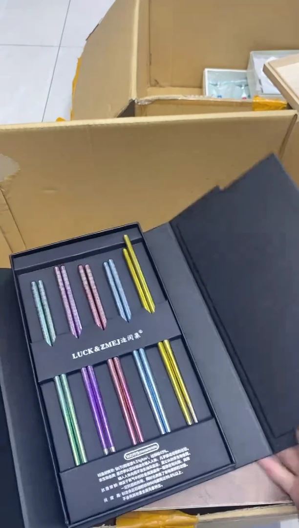 瓷片隆莲瓷器欢迎大家