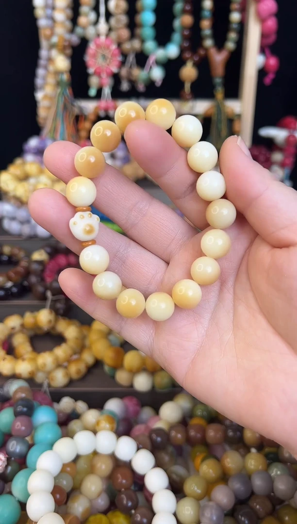 炭烧小猫爪 菩提手串