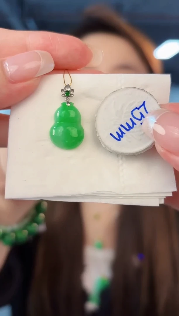 翡翠18K金镶嵌颈饰缅料A货/支持复检/一件