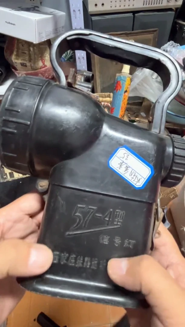 手工艺品琉璃快***黄摆件