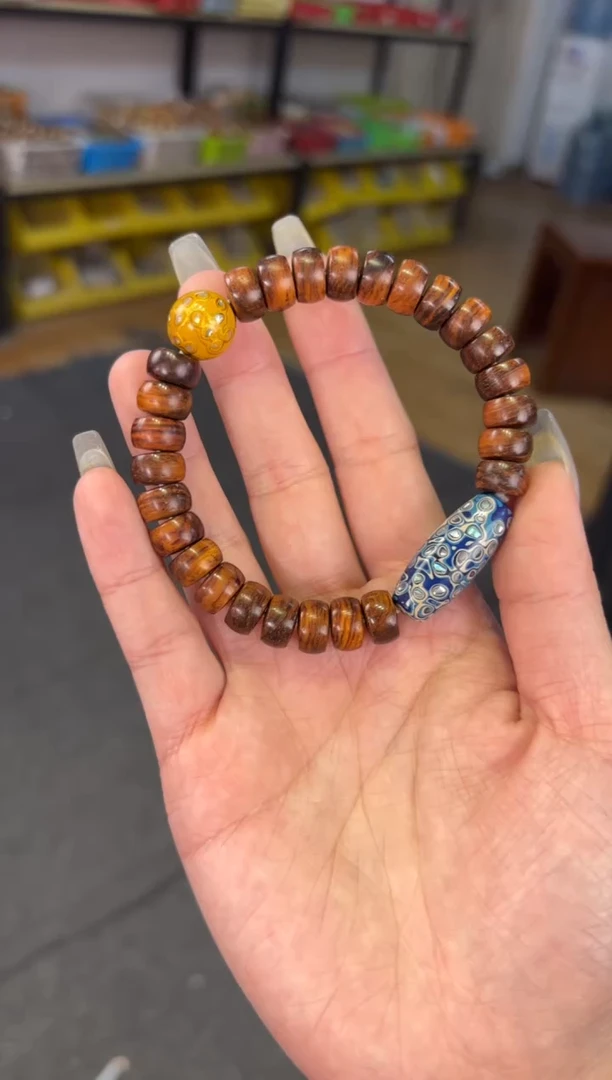 【闪购商品】黄花梨/降香黄檀手串/手链海南黄花梨碧云