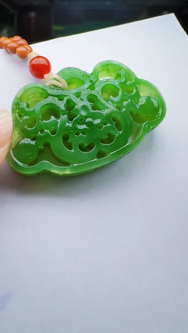 定制和田玉玉见匠心甄选天然和田玉（拍一发一）
