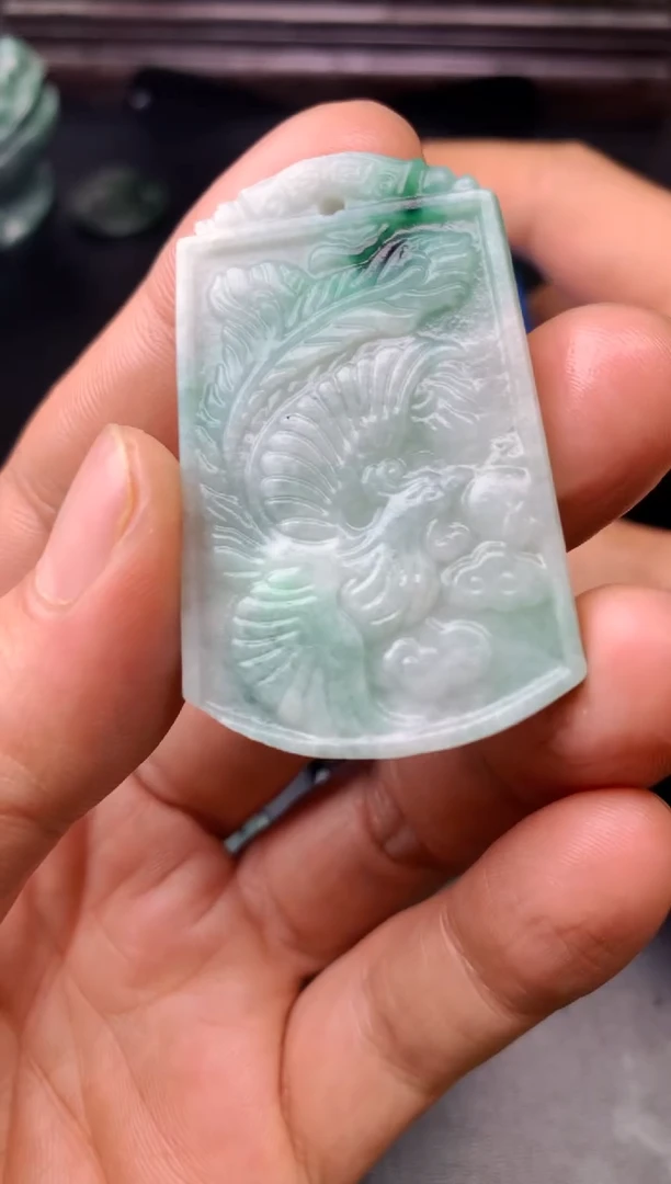 颈饰未镶嵌翡翠午**哥挂件