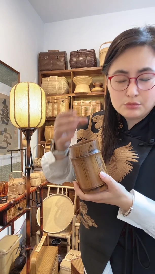 【闪购商品】手工竹雕笔筒茶道桶