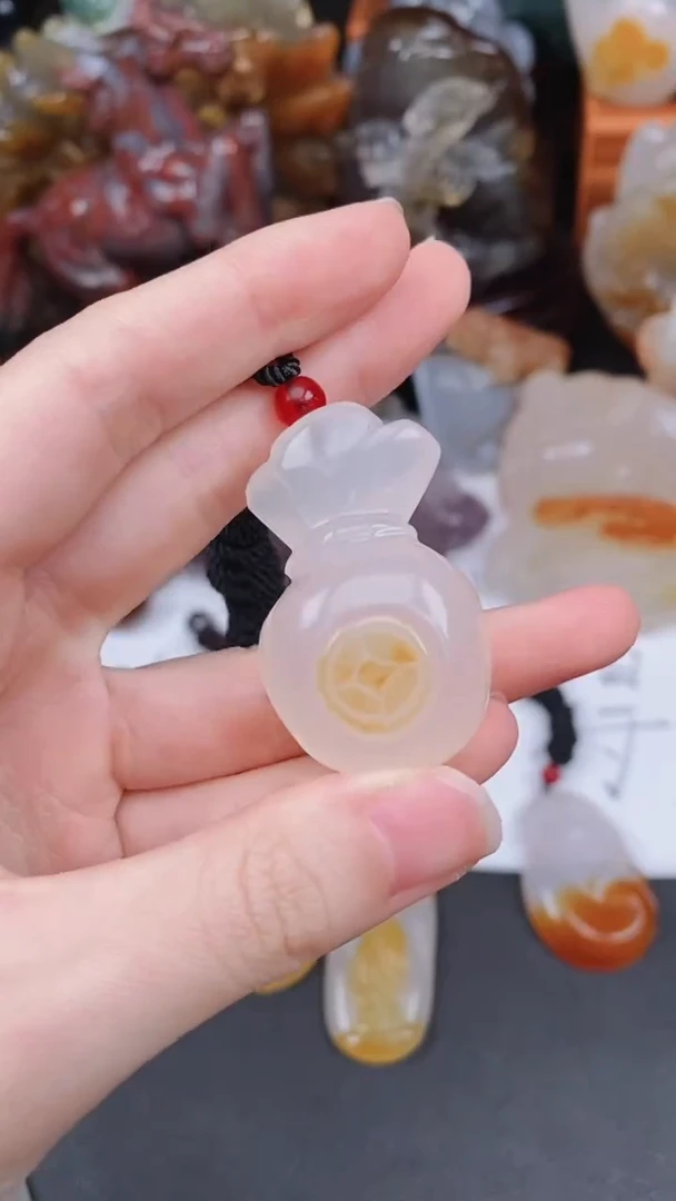 未镶嵌颈饰玛瑙/玉髓爱**生AA