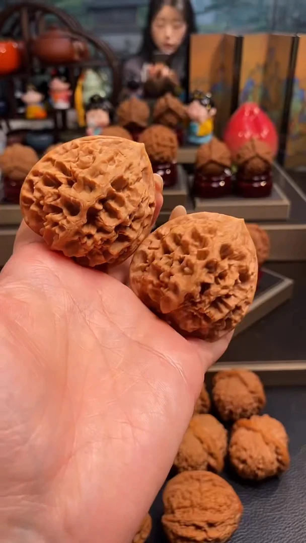 【闪购商品】文玩核桃把件F223帝王48