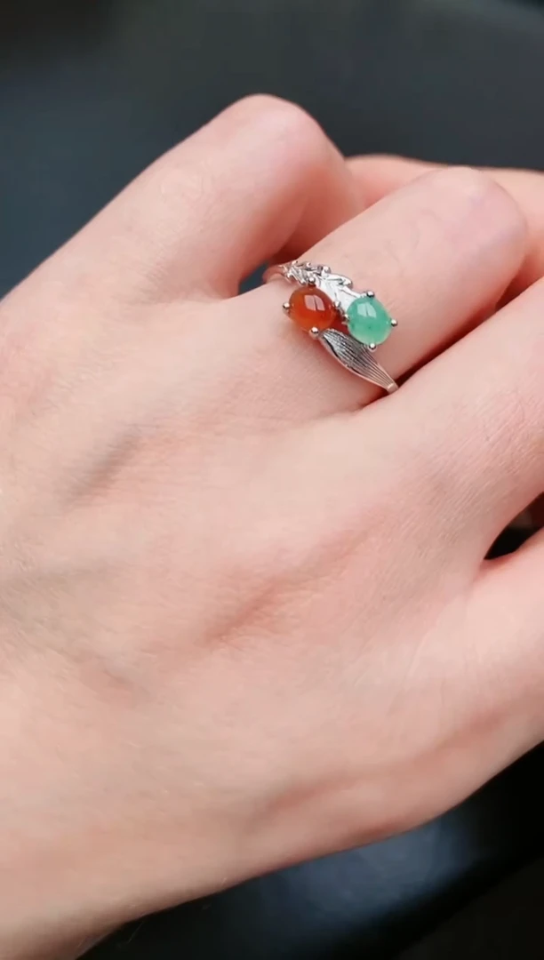 翡翠戒指银S925镶嵌.....