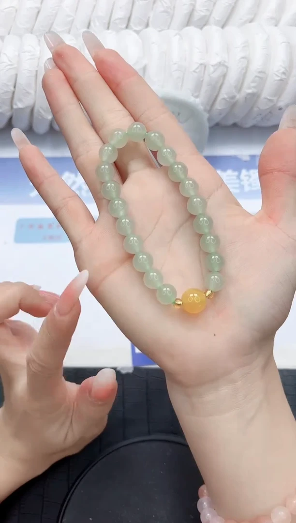 石英质玉手镯未镶嵌777