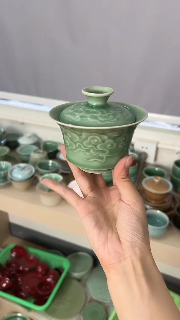 龙泉云间青瓷小米茶器