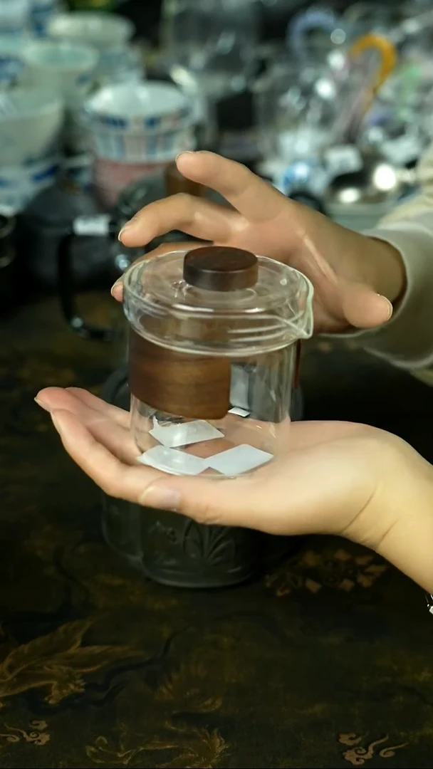 茶具还挺美，蹲下看看！
