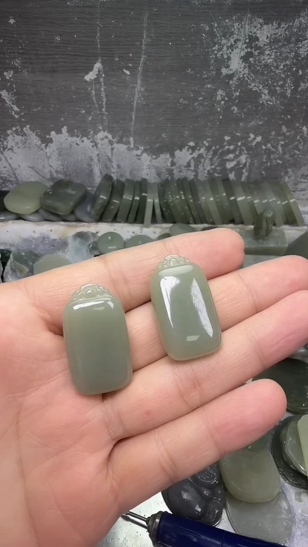 吊坠(不含链)未镶嵌和田玉198无事牌且末 多样性发一件--拍一发一