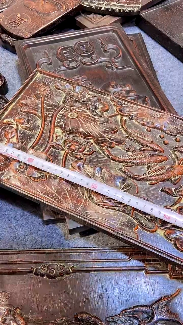 木紫檀雕刻一物一拍