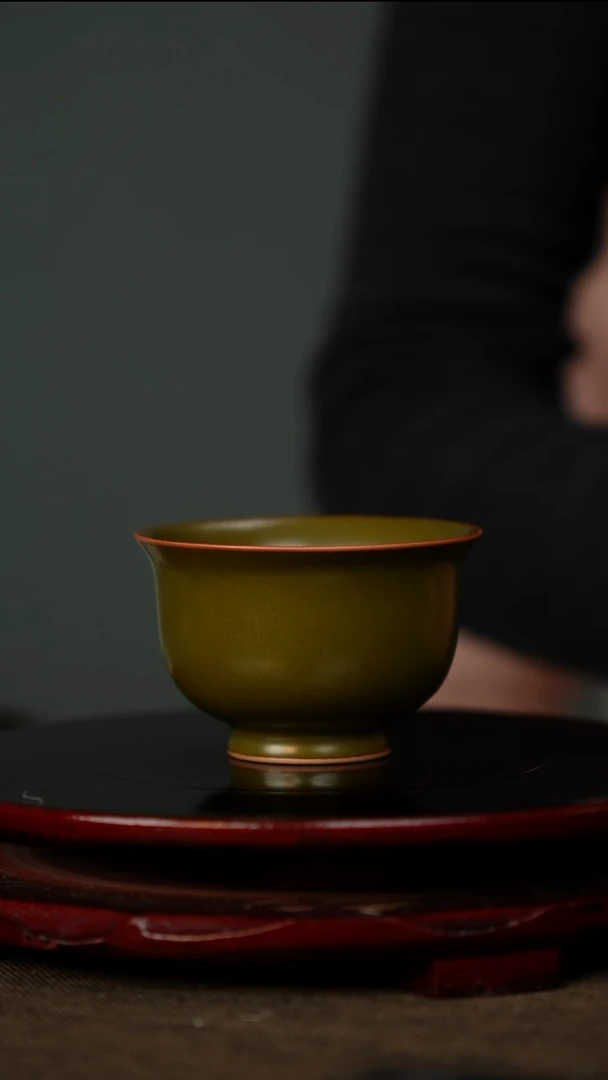 赵欢老师  压手杯