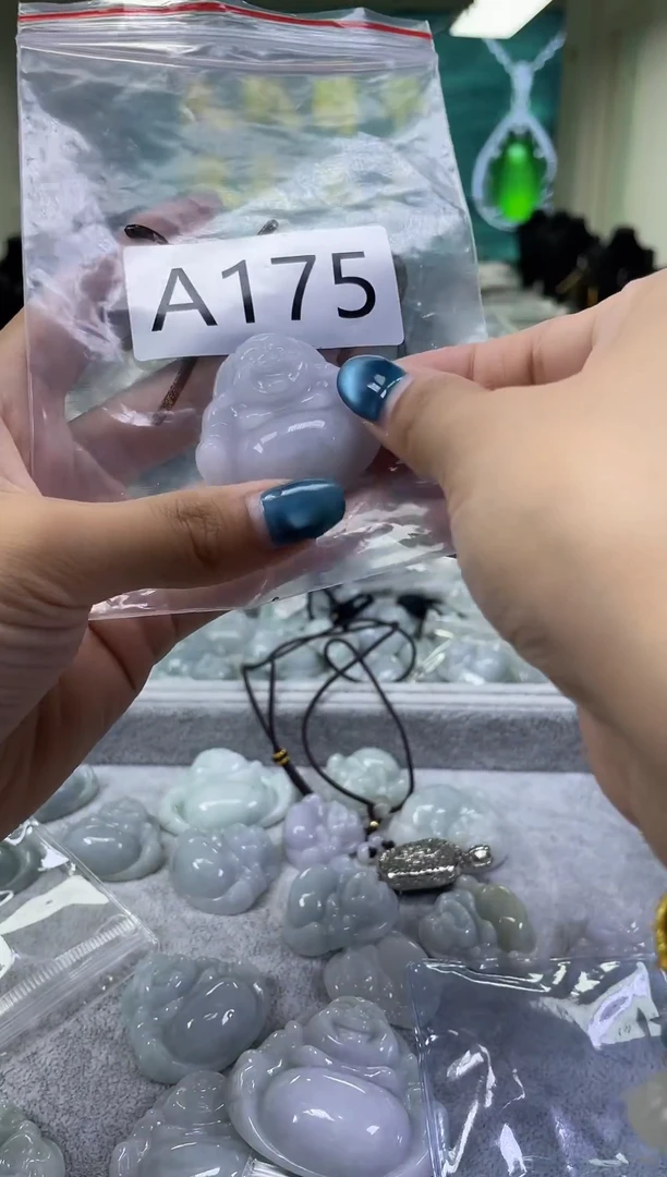 未镶嵌挂件翡翠a175