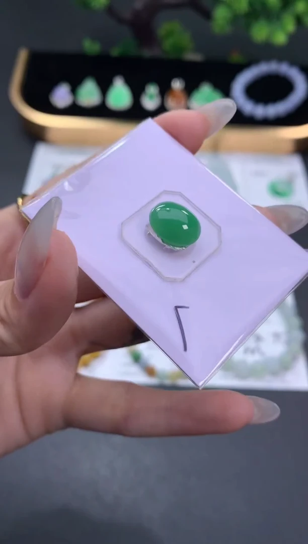 颈饰未镶嵌翡翠48小时鉴赏期 退货不扣服务费