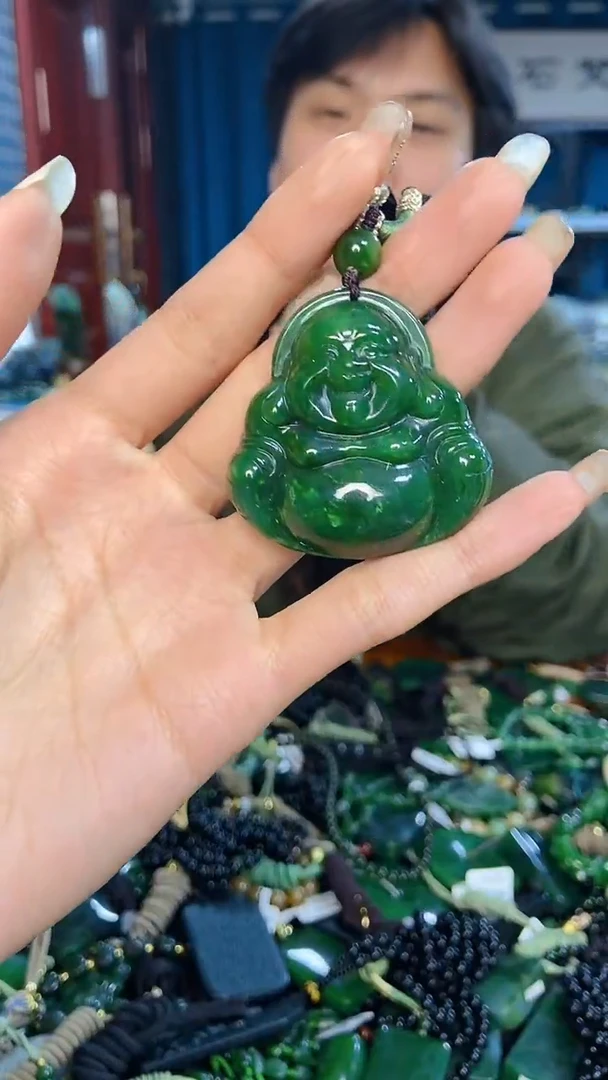 未镶嵌和田玉挂件1