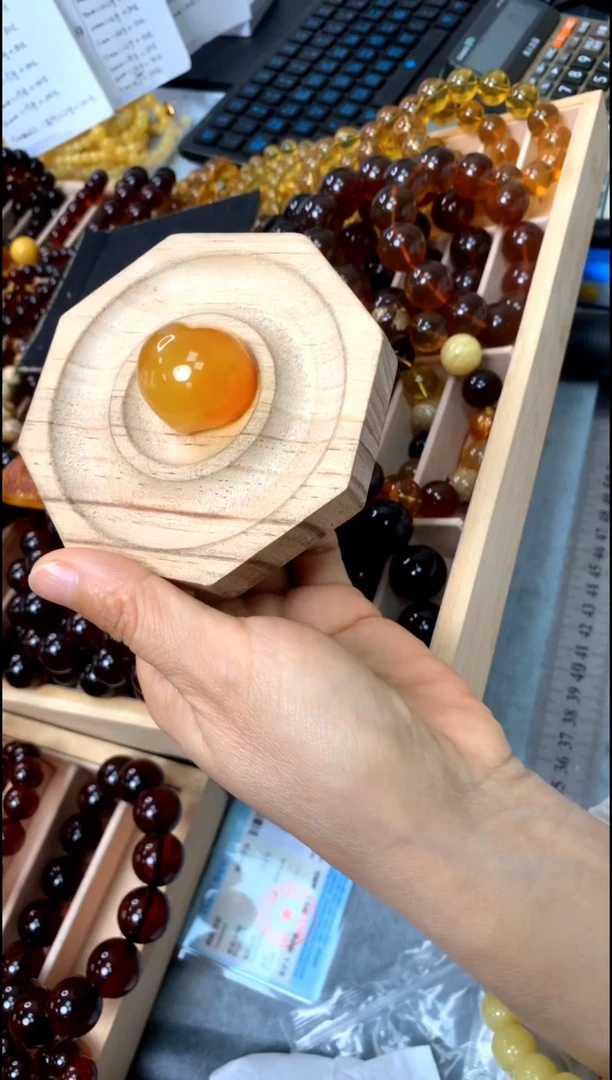 【闪购商品】琥珀（花珀）珠宝奇石未镶嵌9.3++++++++