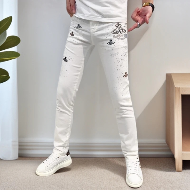 吉伦略索夏季男士牛仔裤时尚潮流烫钻印花百搭薄款修身小脚长裤