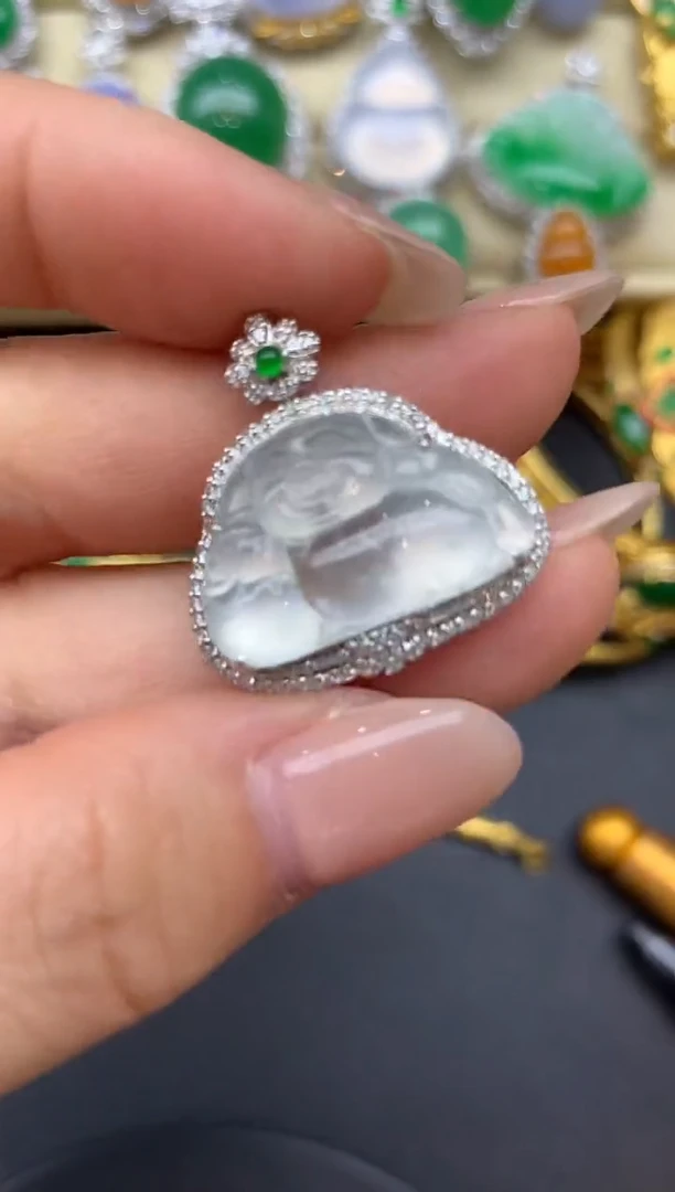 翡翠18K金镶嵌颈饰315-雪姐翡翠天天见