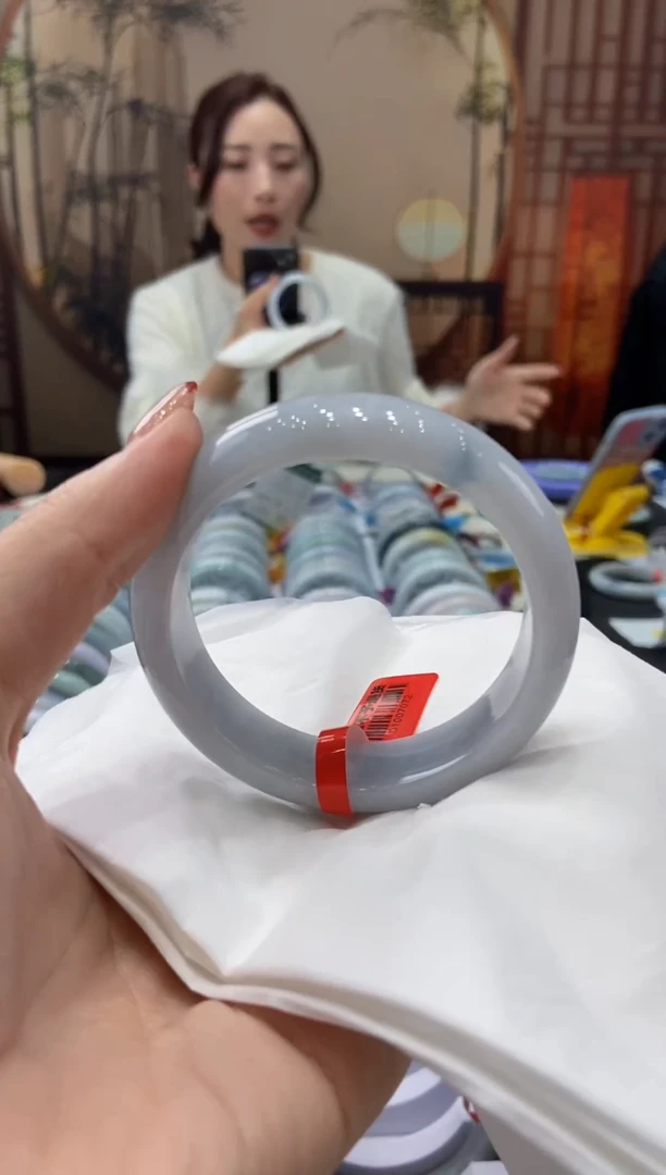 【闪购商品】翡翠手镯未镶嵌00010933